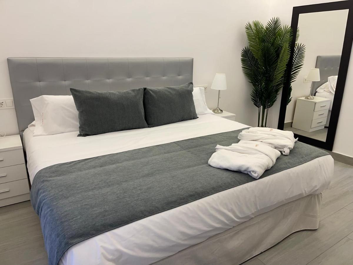 Suara Apartamentos 1 Madrid Exteriör bild