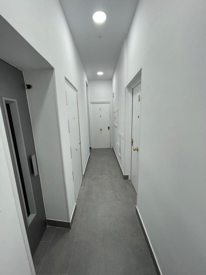 Suara Apartamentos 1 Madrid Exteriör bild