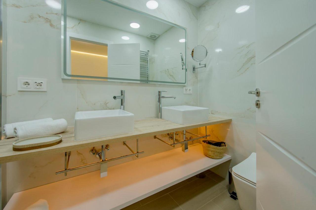 Suara Apartamentos 1 Madrid Exteriör bild